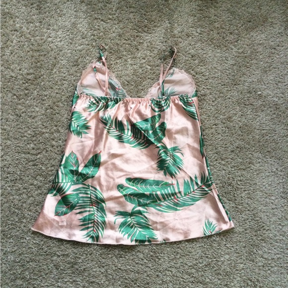 SHEIN Slip Top - Picture 8 of 11